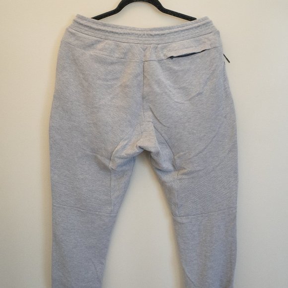 Nike Tech Fleece Pant - Picture 6 of 6